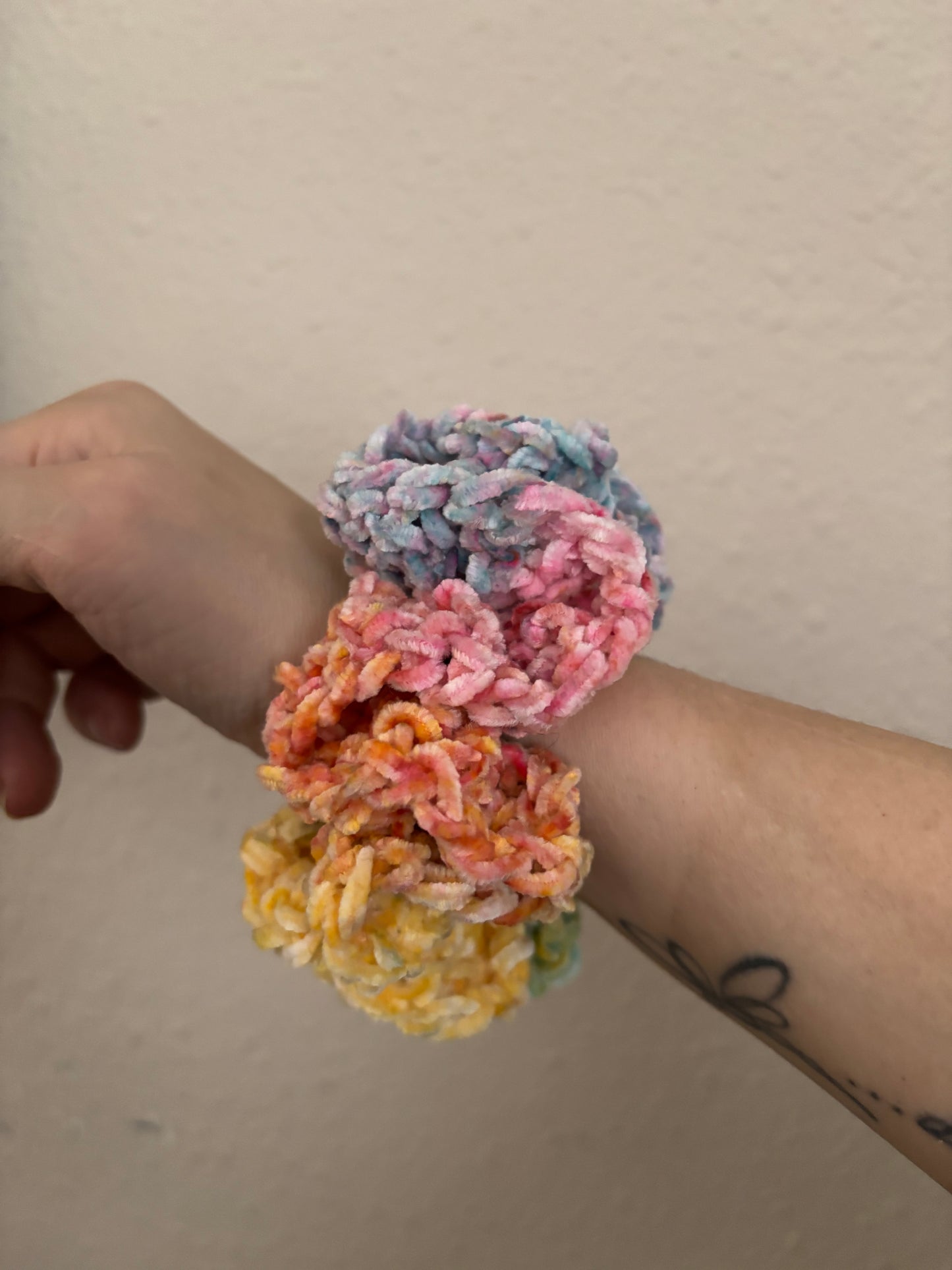Crochet Rainbow Scrunchie